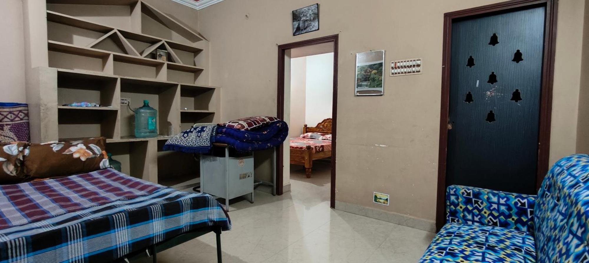 Guru Krupa Home Stay Tiruvannāmalai Buitenkant foto